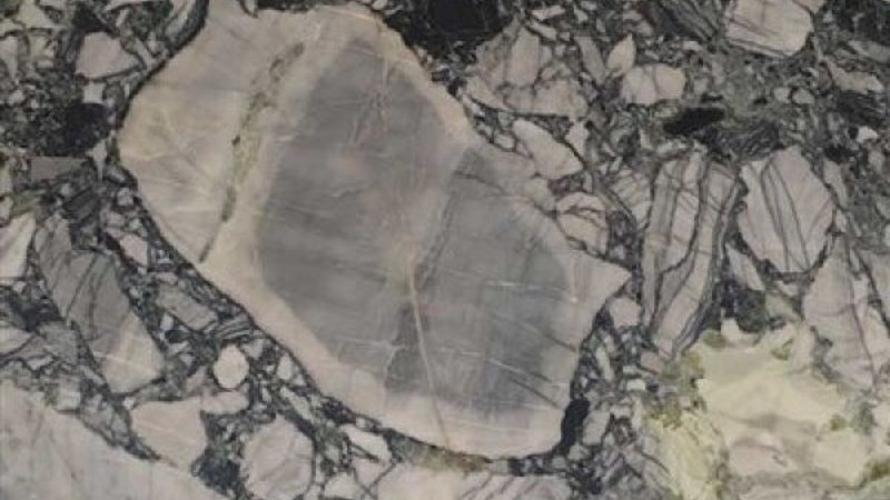 石材幕墙加工安装成本揭秘：一平米价格构成解析
